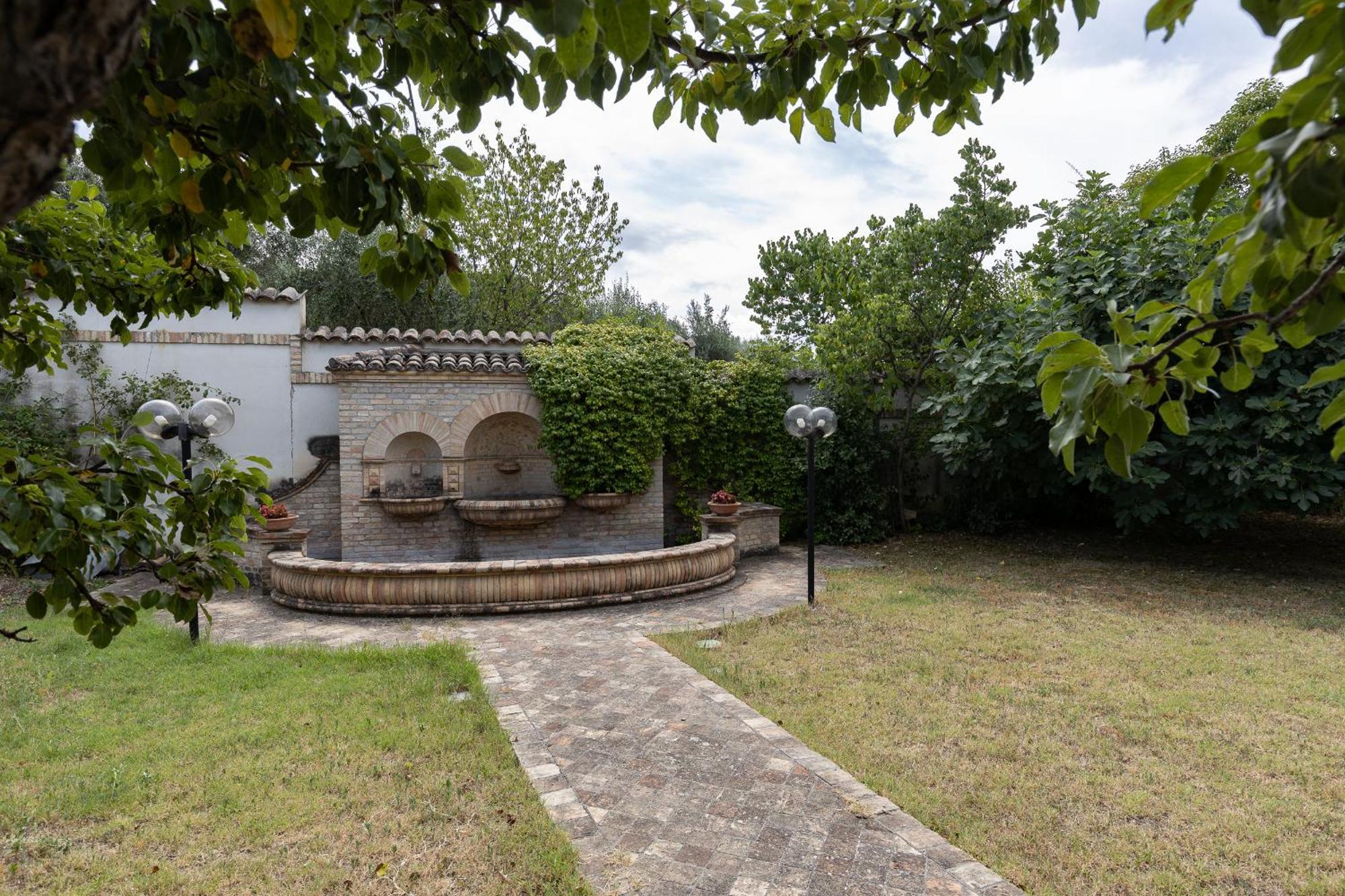 B&B Villa Dei Desideri Chieti Exterior photo